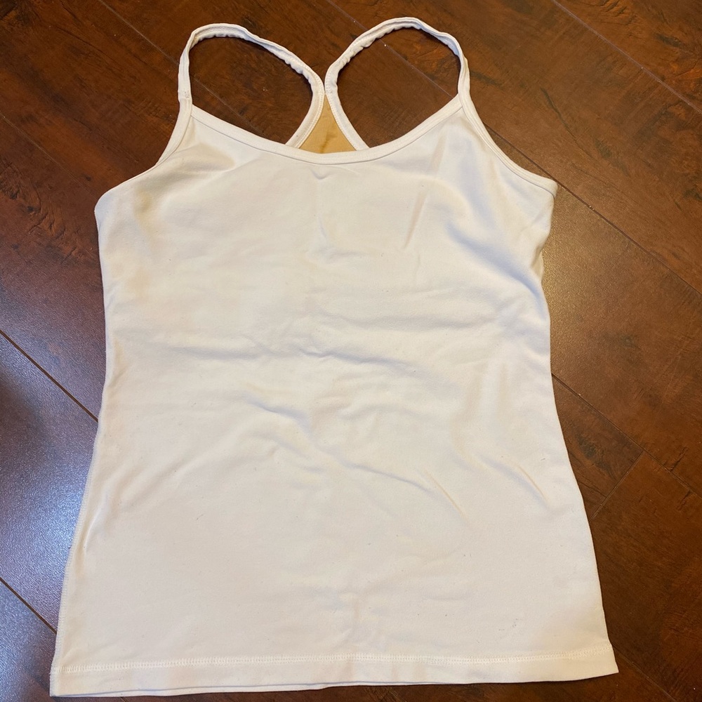 White lululemon tank top